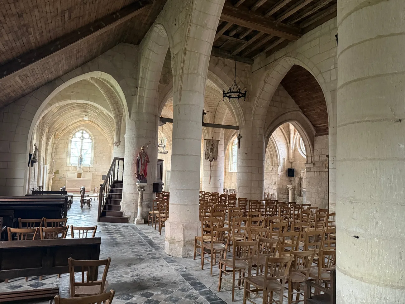 eglise-interieur